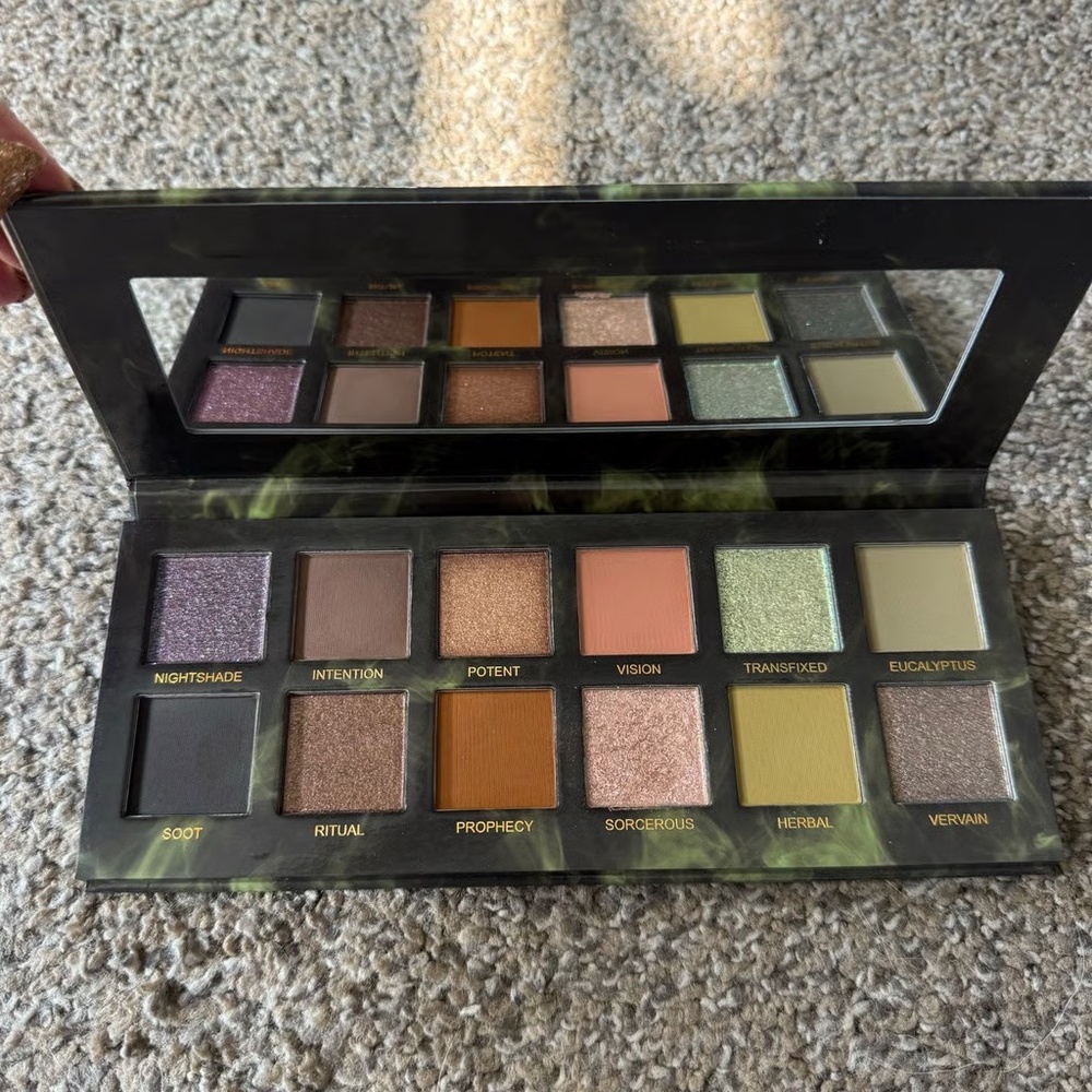 Unearthly Cosmetics "Sorcerous Smoke" eyeshadow palette